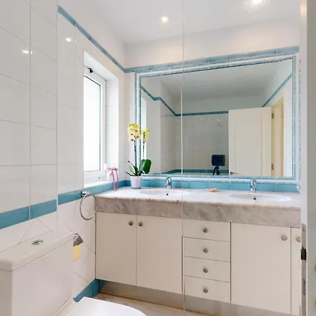 Charmante Direkt Am Meer, Kostenloses Wlan